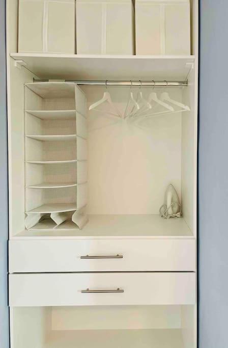Cozy, Newly Renovated Apartment In Gavrio. Εξωτερικό φωτογραφία