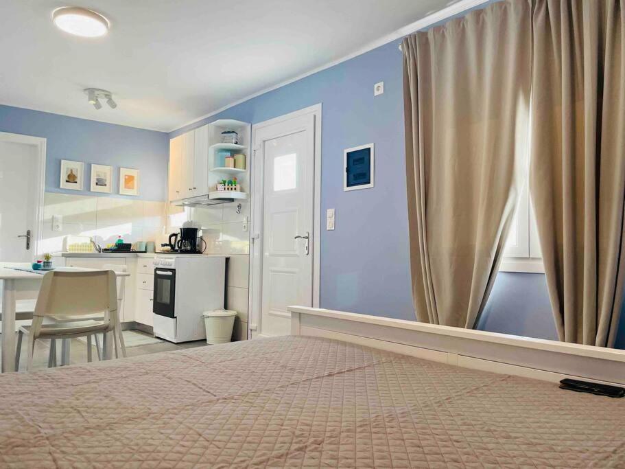 Cozy, Newly Renovated Apartment In Gavrio. Εξωτερικό φωτογραφία