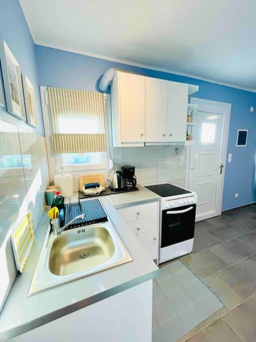 Cozy, Newly Renovated Apartment In Gavrio. Εξωτερικό φωτογραφία