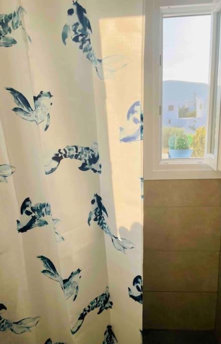 Cozy, Newly Renovated Apartment In Gavrio. Εξωτερικό φωτογραφία